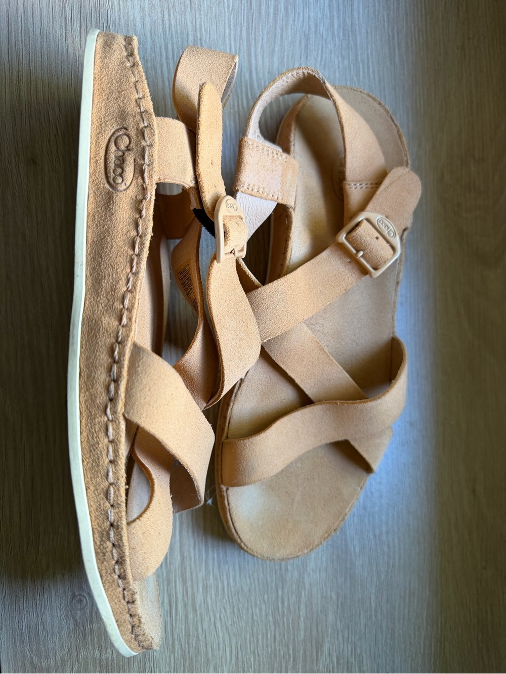 Chaco Women's Tan Suede Strappy Comfort Sandal